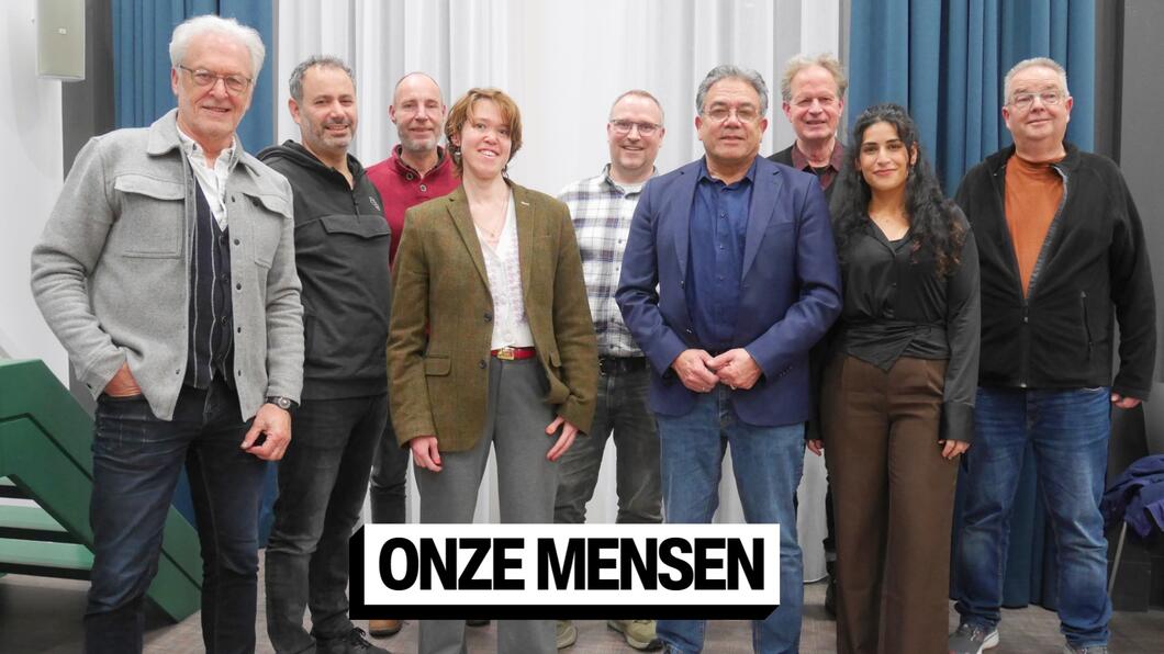 Een aantal kandidaten van de lijst op een groepsfoto