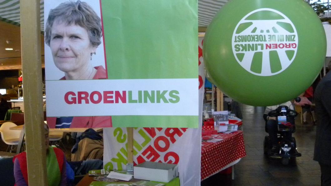 VlissingenVerkiezingskraam.jpg