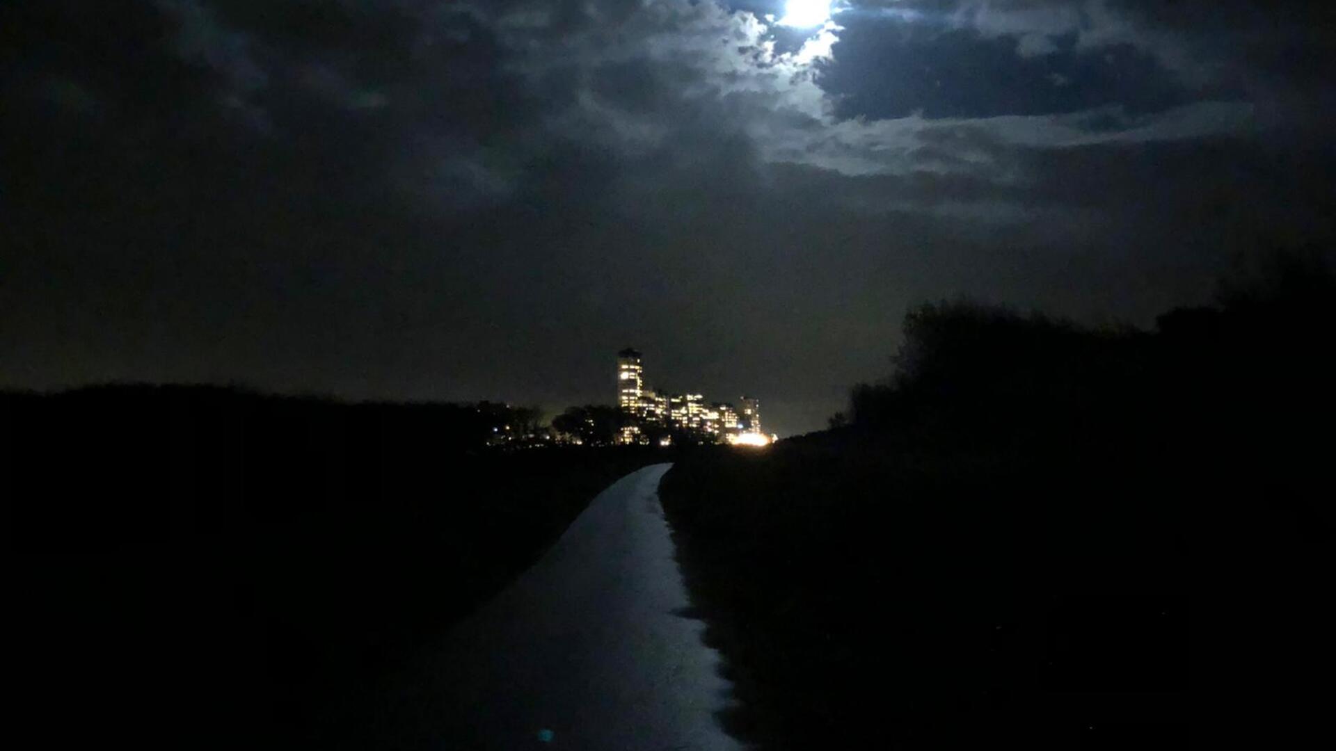 Boulevard Vlissingen in het maanlicht